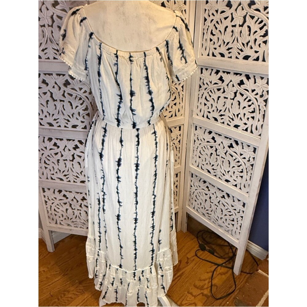 NWT INC International Midi Dress with Navy Tie-Dye Stripes Medium Cover-up